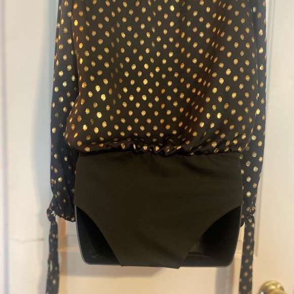 “ZARA” Gold Polka Dot Wrap Blouse BodySuit - Picture 13 of 16